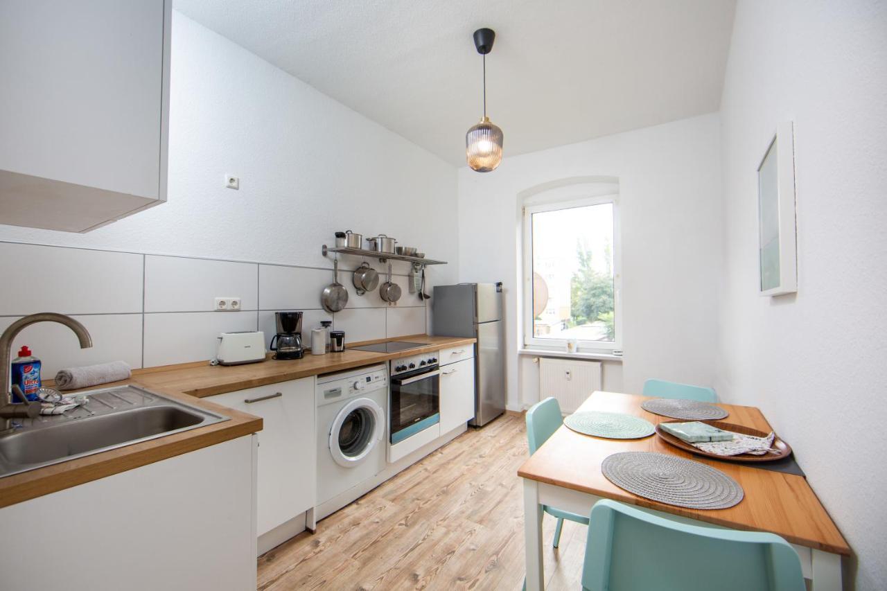 Grossraum-Apartments Mit 2Sz, Wz, Kueche, Smart-Tv, Parken, Etc Эрфурт Экстерьер фото